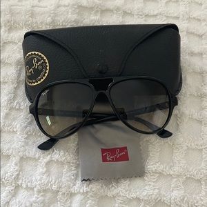 Ray Ban Cats 5000 sunglasses in black